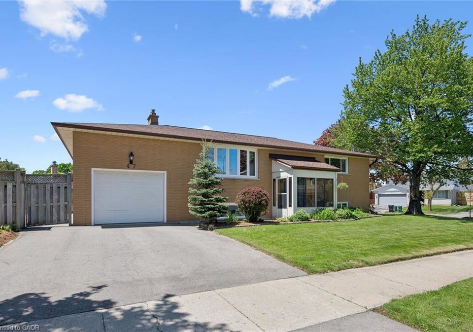 47-oakhurst-crescent-kitchener-ontario-40831386