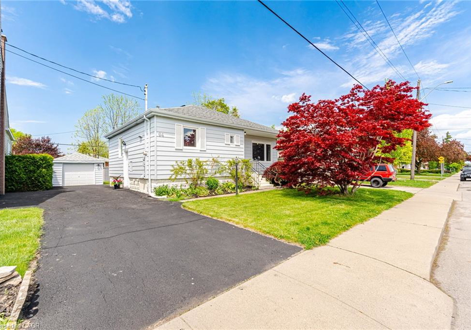 94-clarendon-avenue-hamilton-ontario-40831391