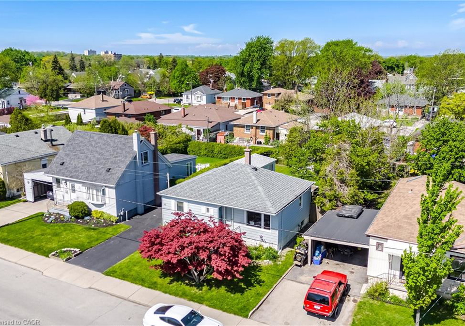 94-clarendon-avenue-hamilton-ontario-40831391