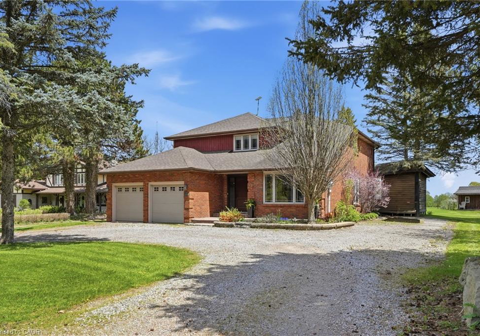 108-highway-52-hamilton-ontario-40831413