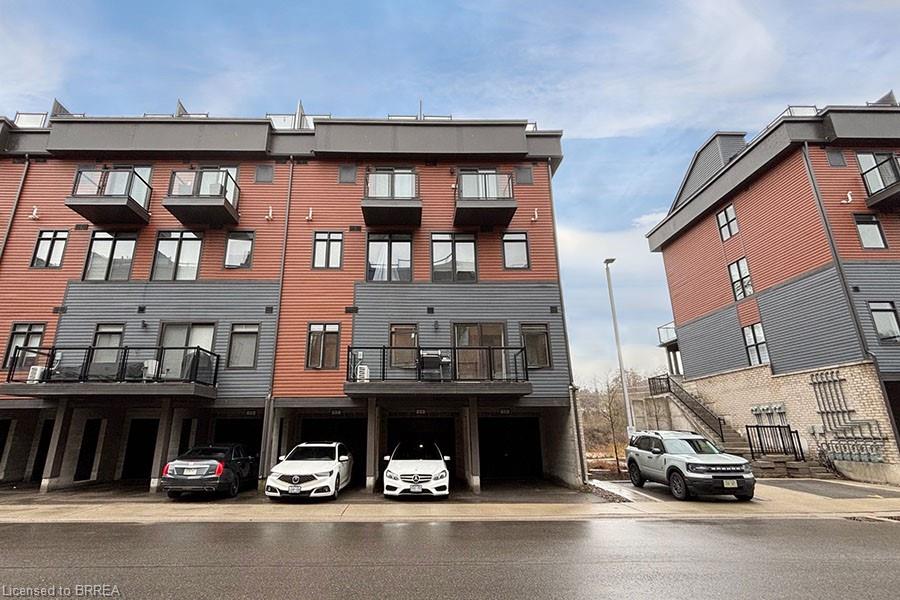 2-willow-street-paris-ontario-40831438