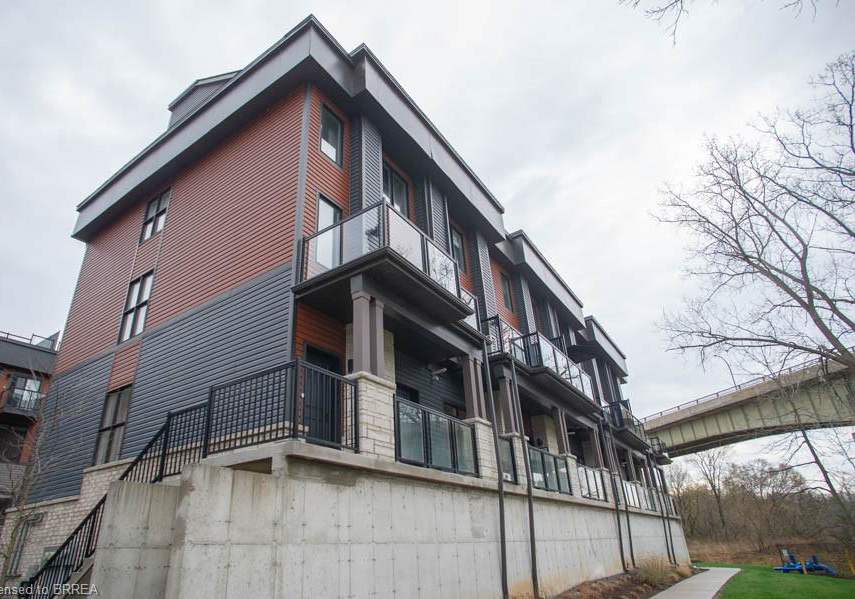 2-willow-street-paris-ontario-40831438