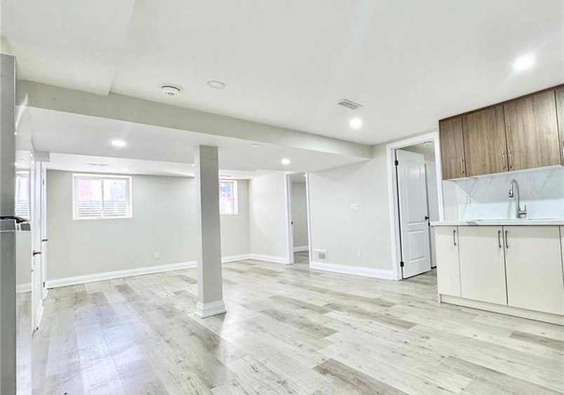 12-fernwood-crescent-hamilton-ontario-40831451