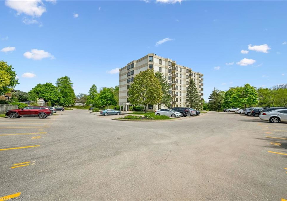 688-preston-parkway-cambridge-ontario-40831459