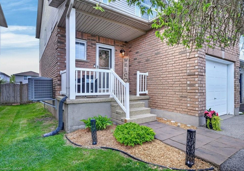 222-grey-fox-drive-kitchener-ontario-40831475