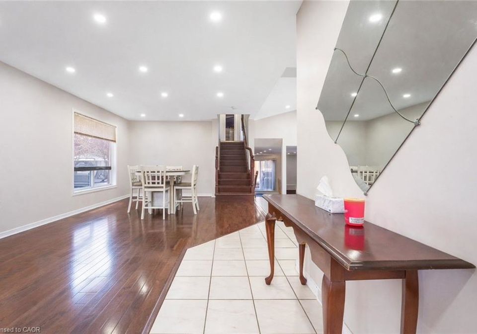 183-bush-clover-crescent-kitchener-ontario-40831483