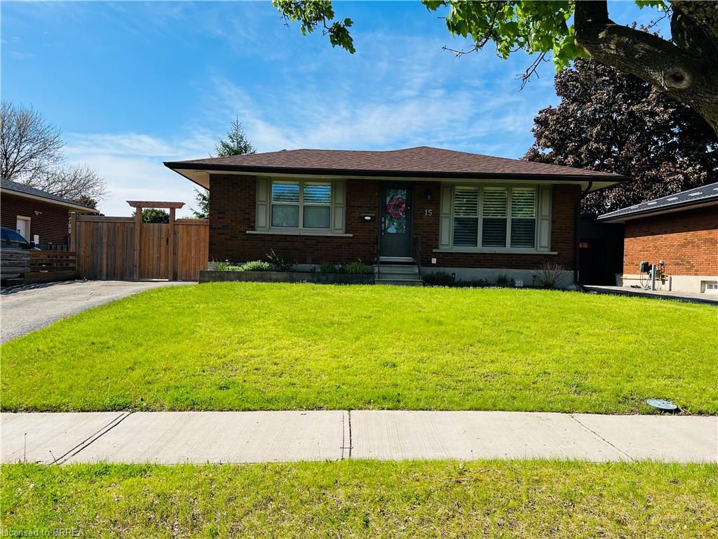 15-blueridge-crescent-brantford-ontario-40831486