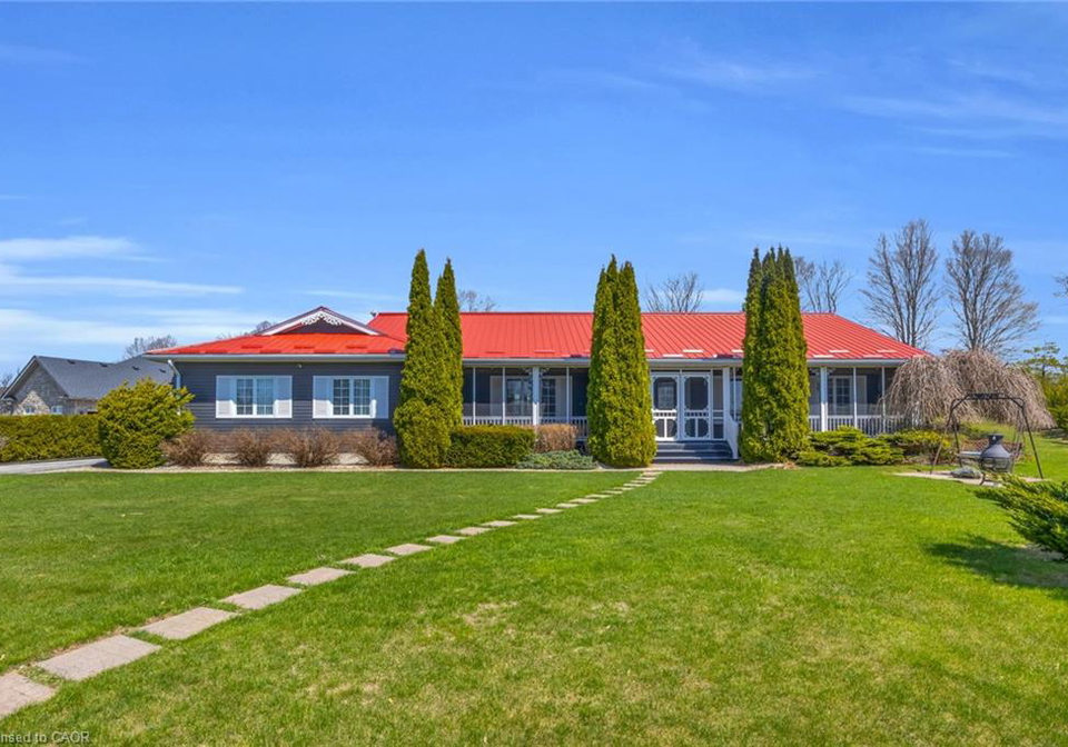 2-joanne-crescent-mount-forest-ontario-40831493