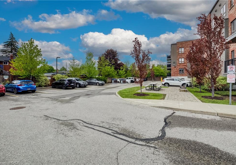 361-lancaster-street-kitchener-ontario-40831514