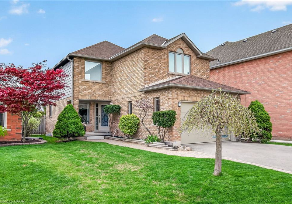 35-cove-crescent-stoney-creek-ontario-40831554