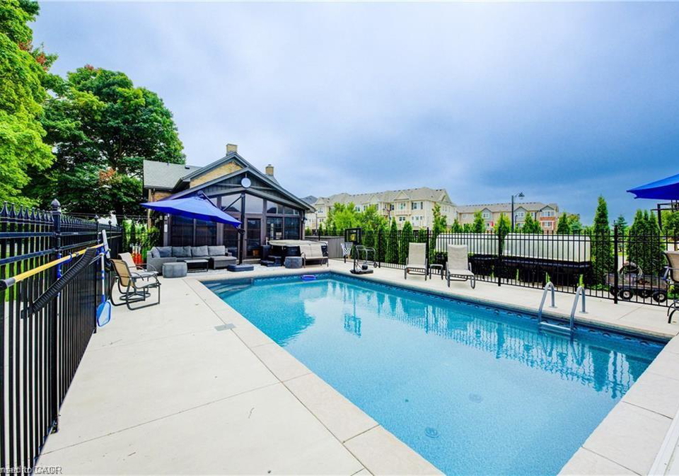 920-orr-court-kitchener-ontario-40831577
