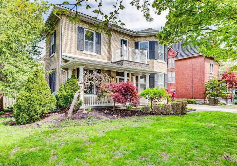 383-ingersoll-avenue-woodstock-ontario-40831586