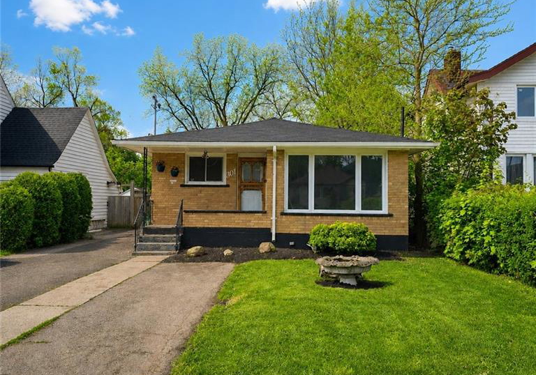 301-main-street-cambridge-ontario-40831621