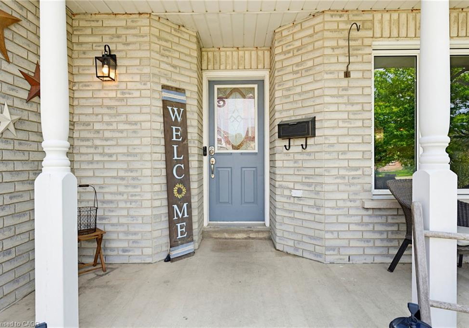 219-inglis-street-ayr-ontario-40831622