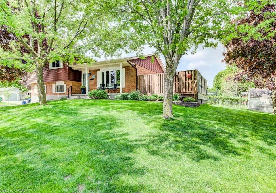 351-auburn-drive-waterloo-ontario-40831645