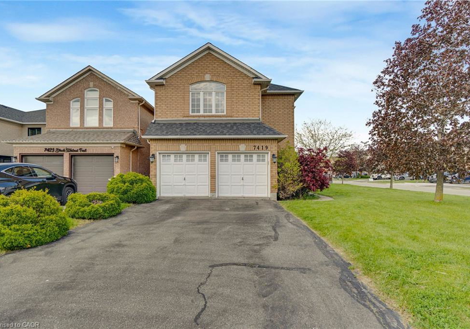 7419-black-walnut-trail-mississauga-ontario-40831651