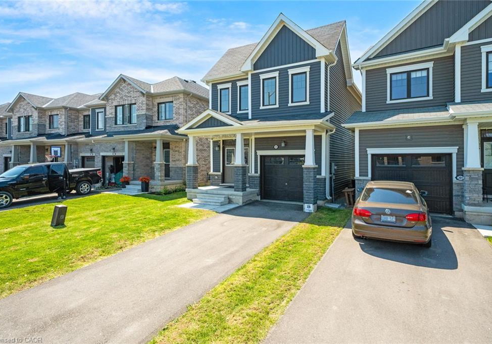 305-vanilla-trail-thorold-ontario-40831656