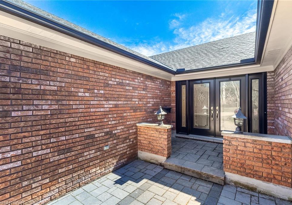 148-briar-hill-crescent-hamilton-ontario-40831662