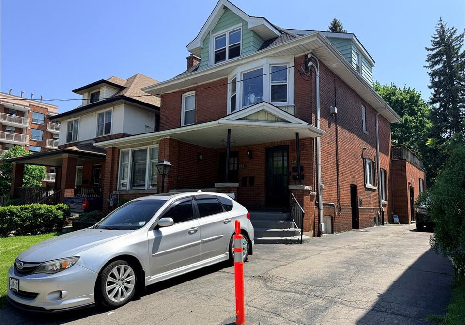 220-maplewood-avenue-hamilton-ontario-40831671