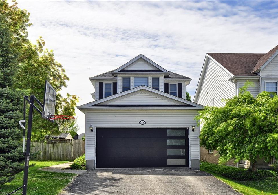 32-kroeger-crescent-cambridge-ontario-40831674