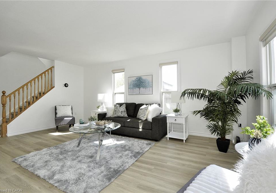 32-kroeger-crescent-cambridge-ontario-40831674