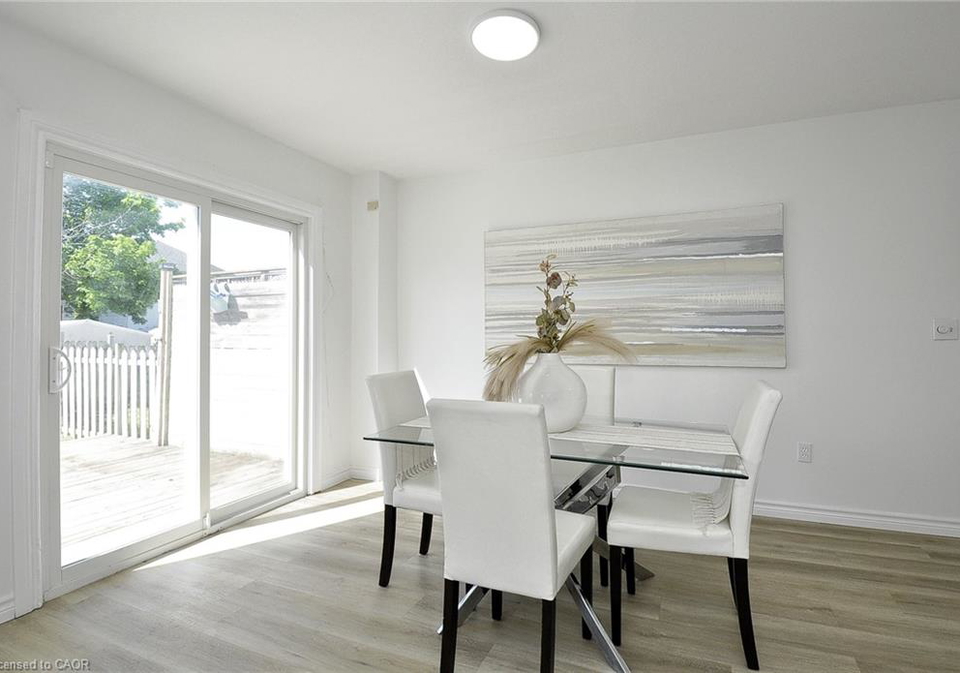 32-kroeger-crescent-cambridge-ontario-40831674