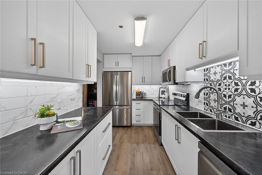 6-niagara-street-grimsby-ontario-40831702