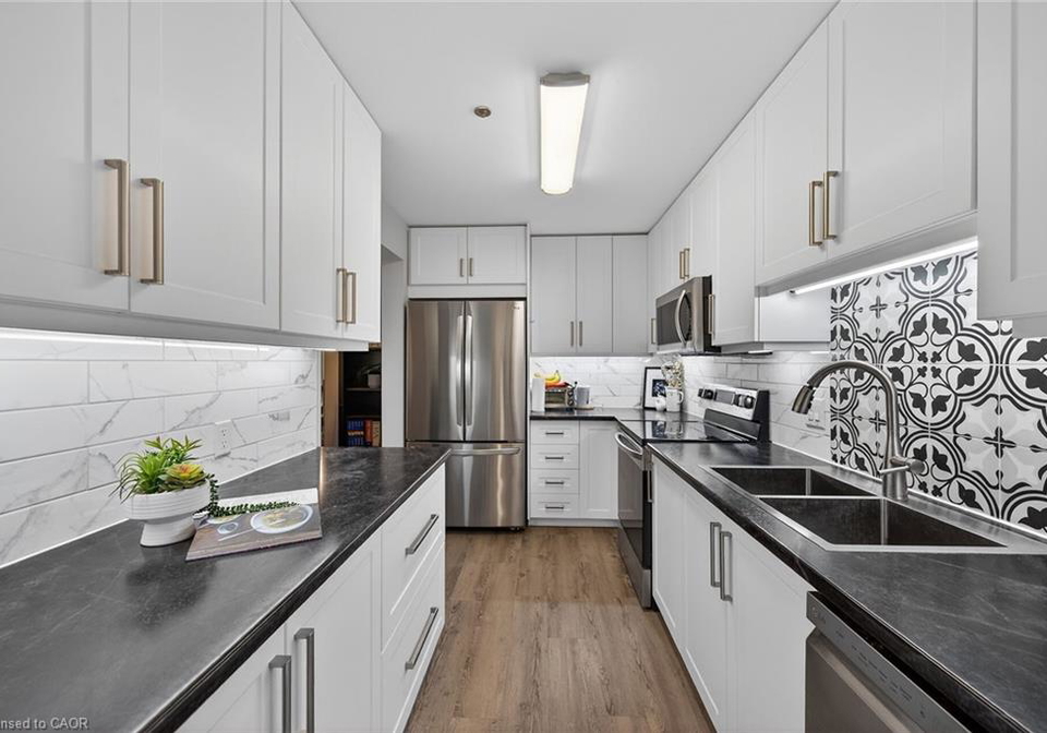 6-niagara-street-grimsby-ontario-40831702