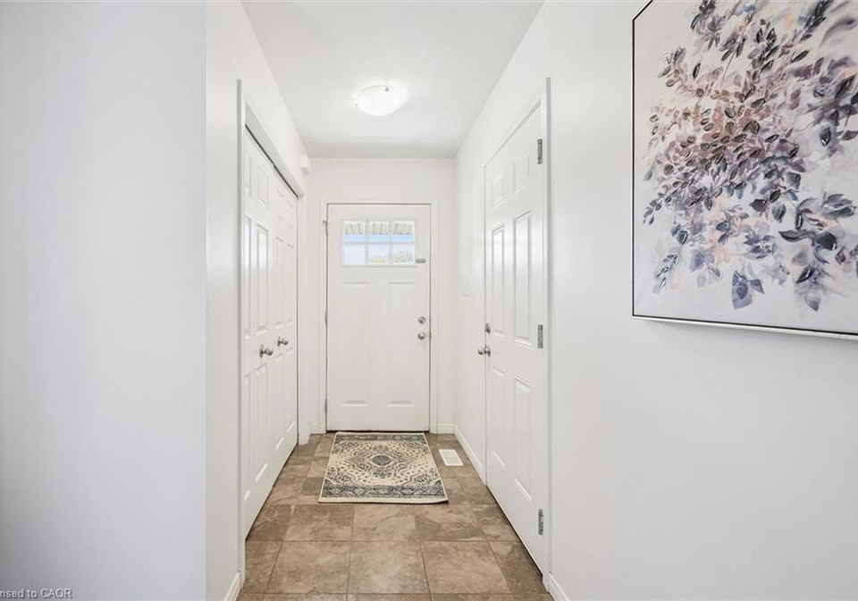 135-hardcastle-drive-cambridge-ontario-40831713