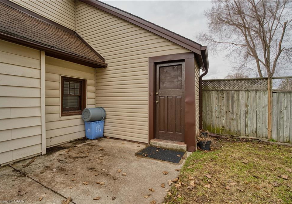 162-east-street-london-ontario-40831726