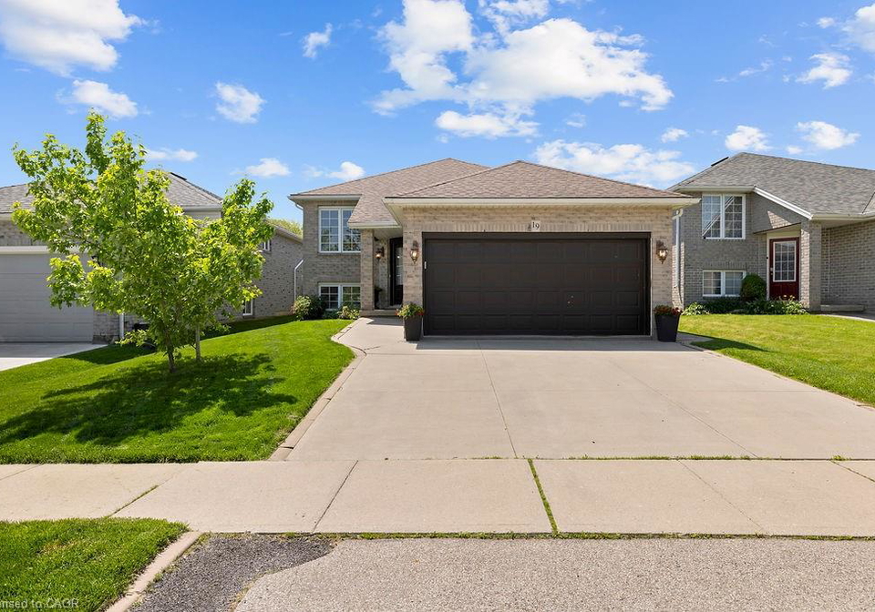 19-brewster-way-brantford-ontario-40831774