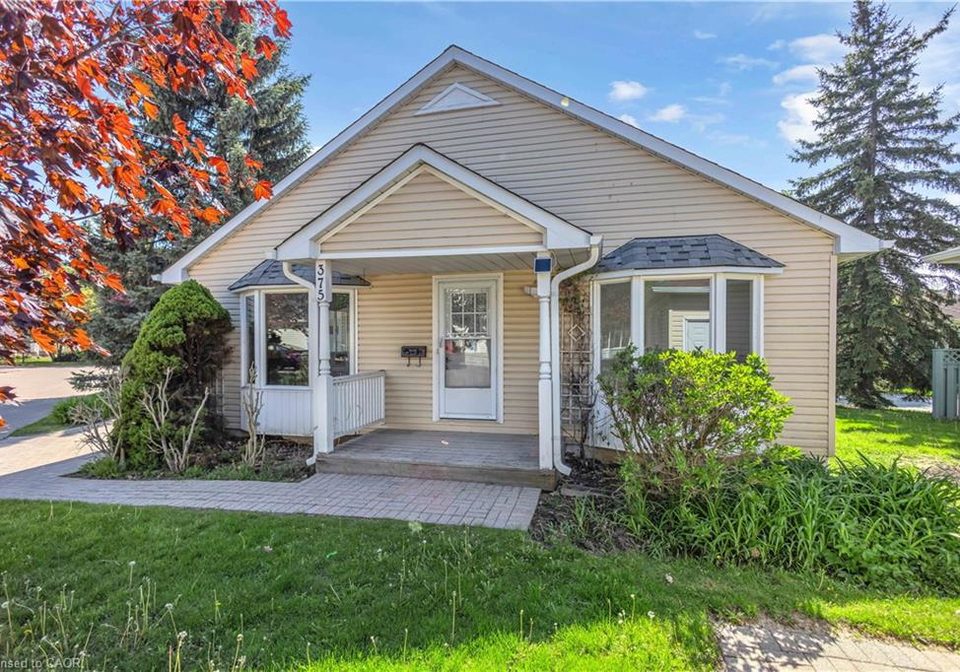 375-silverbirch-boulevard-hamilton-ontario-40831777