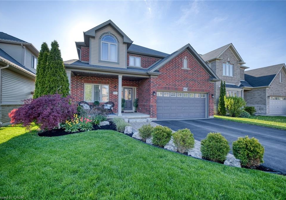 4433-comfort-crescent-beamsville-ontario-40831778