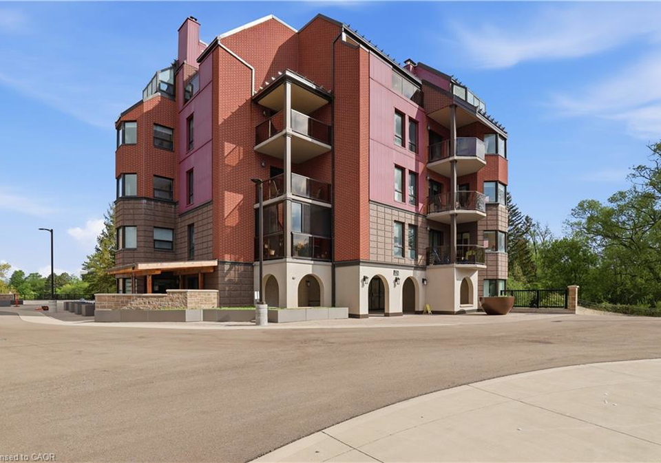 52-blue-springs-drive-waterloo-ontario-40831801