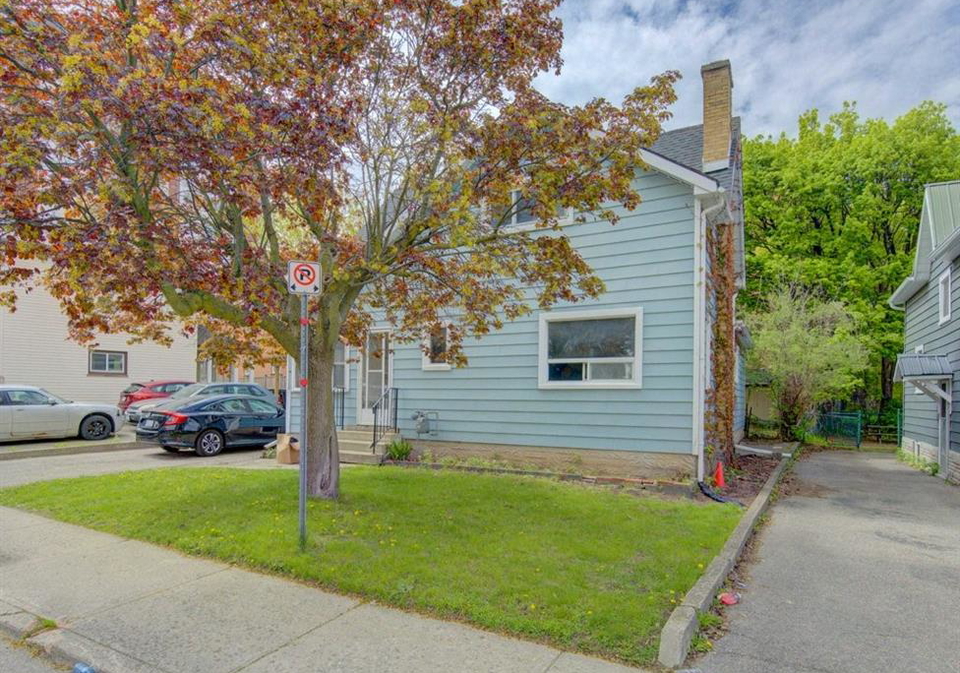 8-marshall-street-waterloo-ontario-40831812