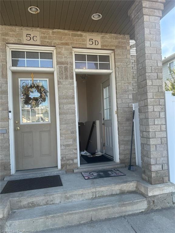 d5-240-westmeadow-drive-kitchener-ontario-40831817