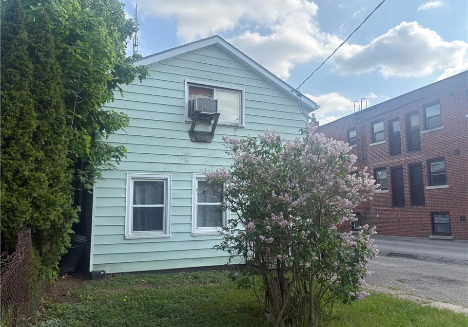 13-sheridan-street-brantford-ontario-40831821
