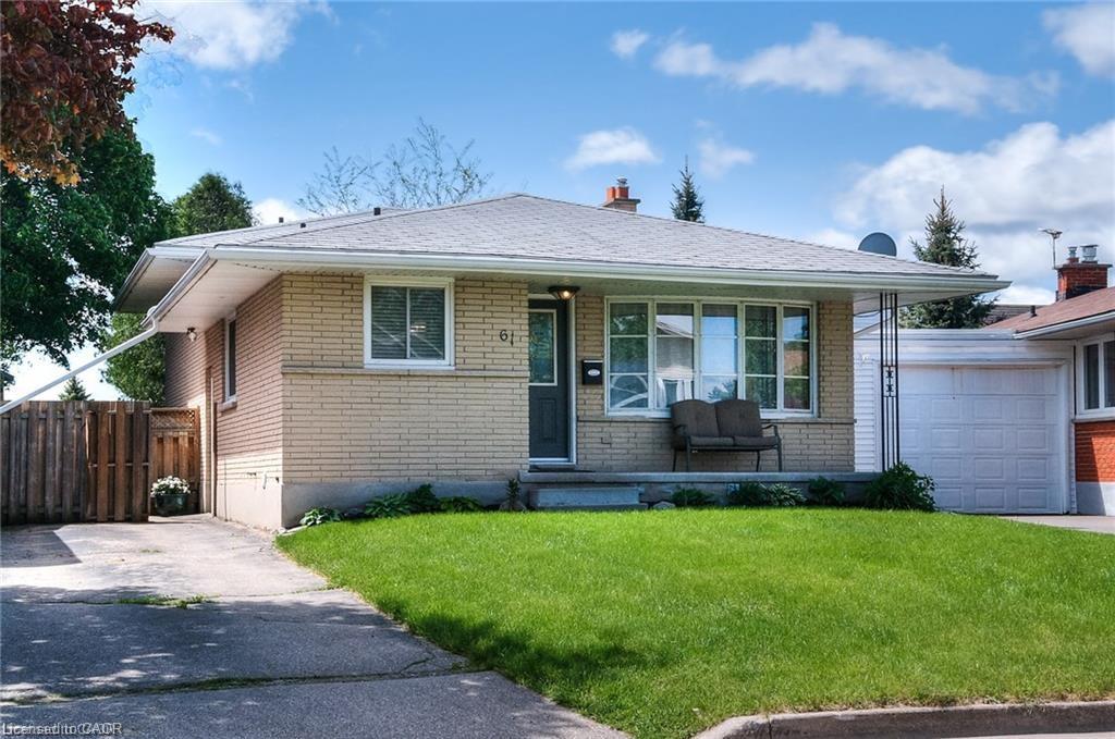 61-bosworth-crescent-kitchener-ontario-40831832