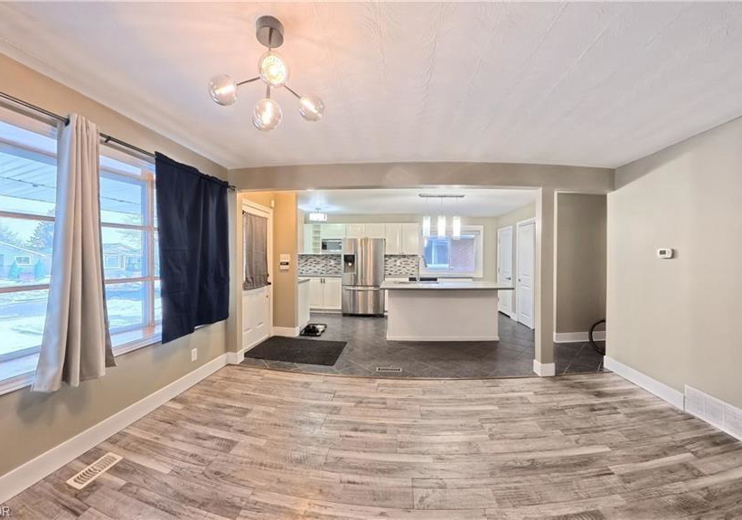 61-bosworth-crescent-kitchener-ontario-40831832
