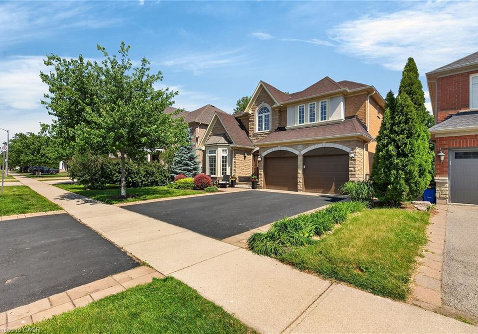 2431-castlebrook-road-oakville-ontario-40831834