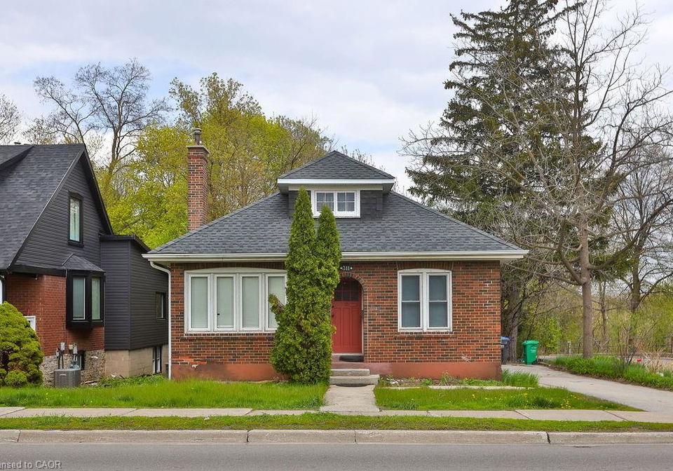 311-queen-street-s-mississauga-ontario-40831879