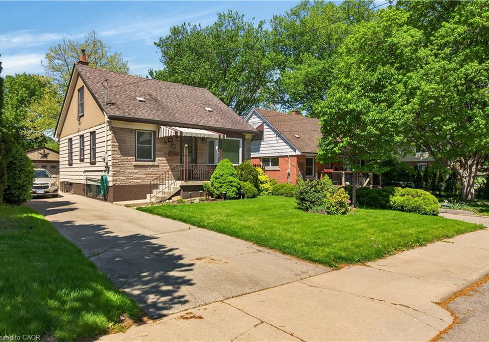 16-brodick-street-hamilton-ontario-40831881