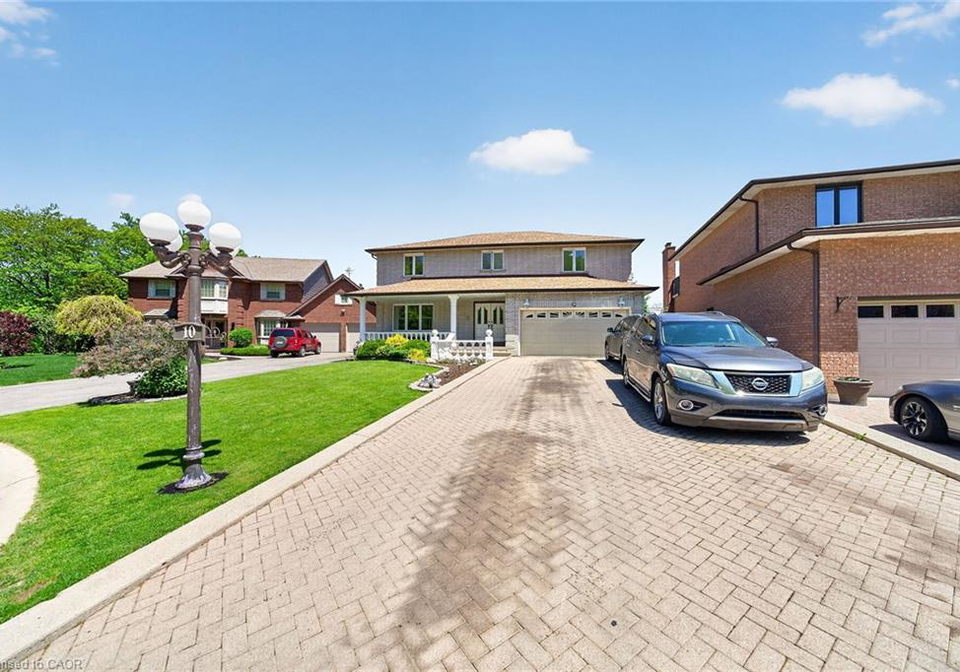 10-skye-court-hamilton-ontario-40831894