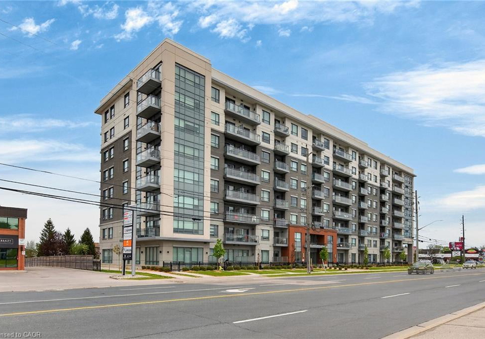 121-highway-8-hamilton-ontario-40831896