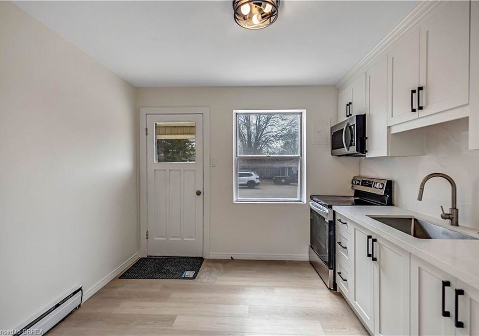 1887-1889-wavell-street-london-ontario-40831910