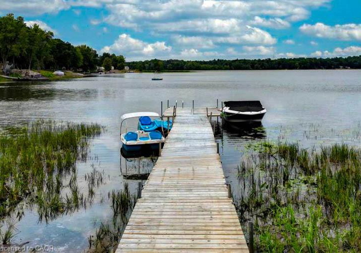 75-ab-hughes-lane-tweed-ontario-40831915