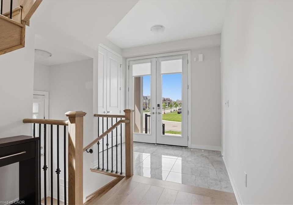 18-john-carpenter-road-ayr-ontario-40831946
