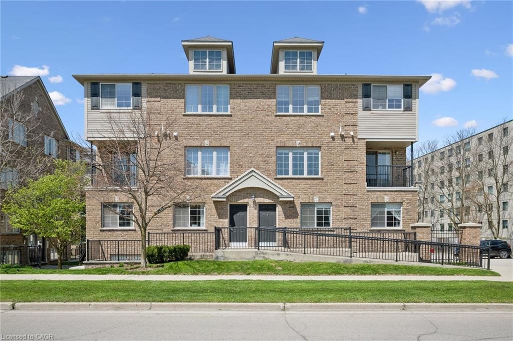 12-holborn-drive-kitchener-ontario-40831999