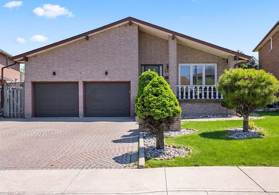 140-solomon-crescent-hamilton-ontario-40832014