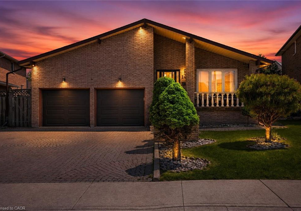 140-solomon-crescent-hamilton-ontario-40832014
